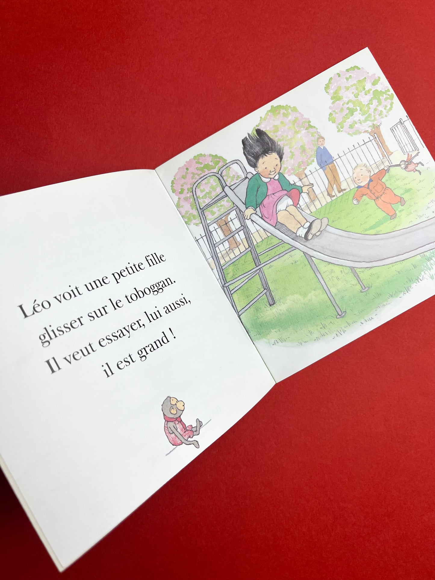 Petit livre « Léo et Popi - Le toboggan »