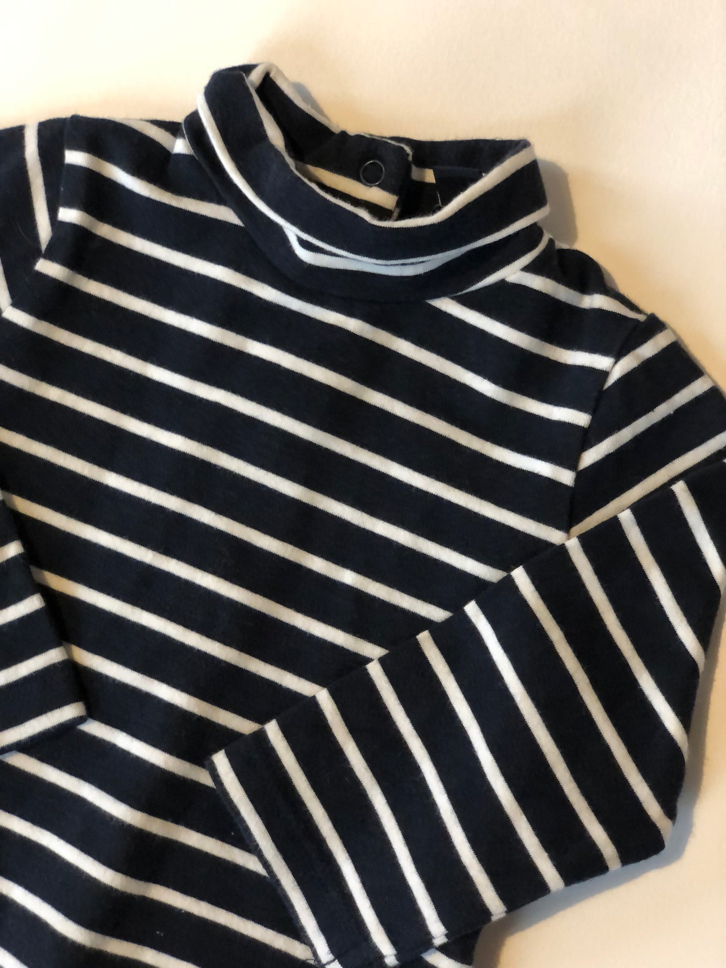 Col roulé marinière bleu et blanc Kiabi 6 mois