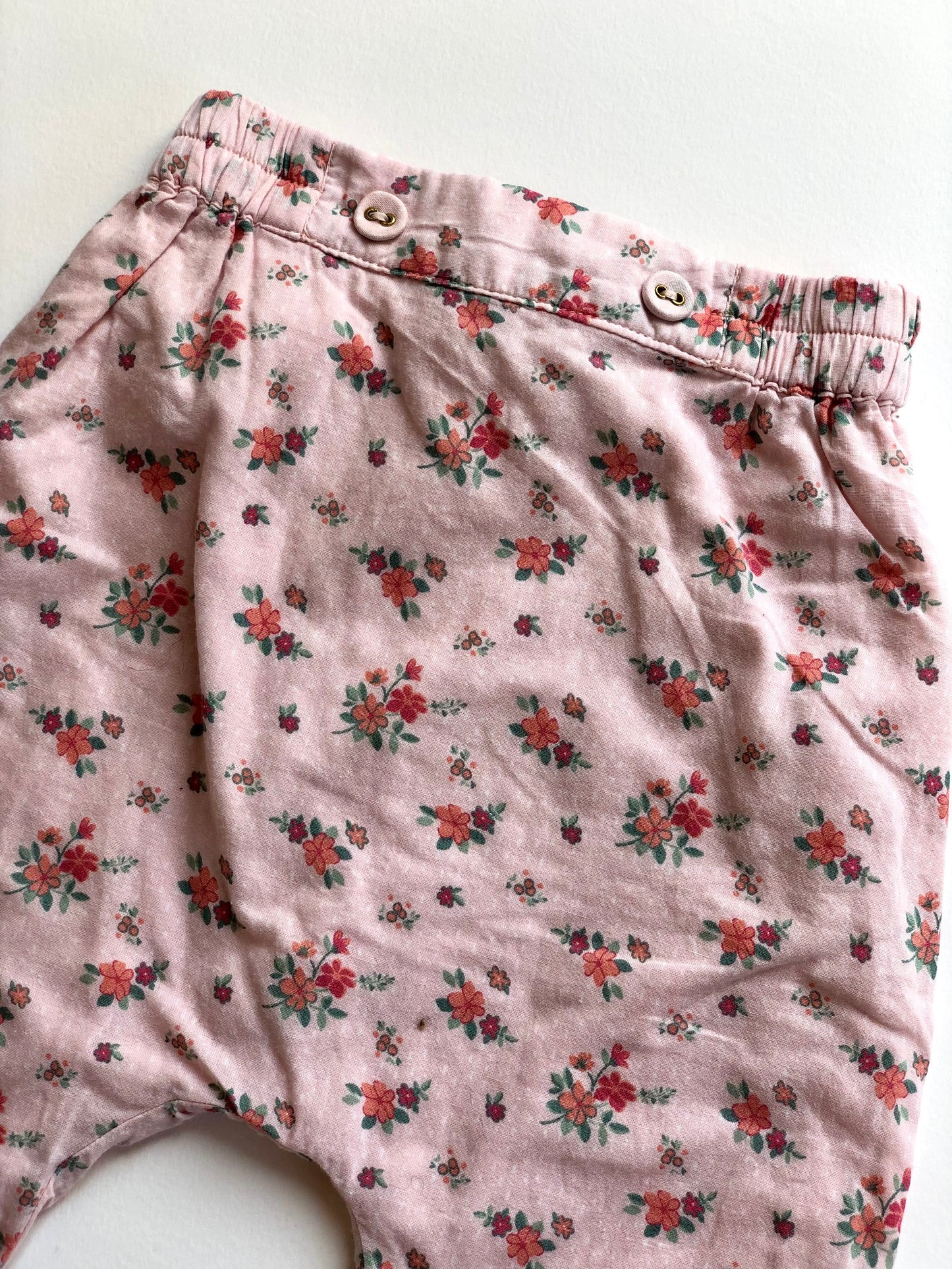 Sarouel à fleurs rose Kiabi 3 mois