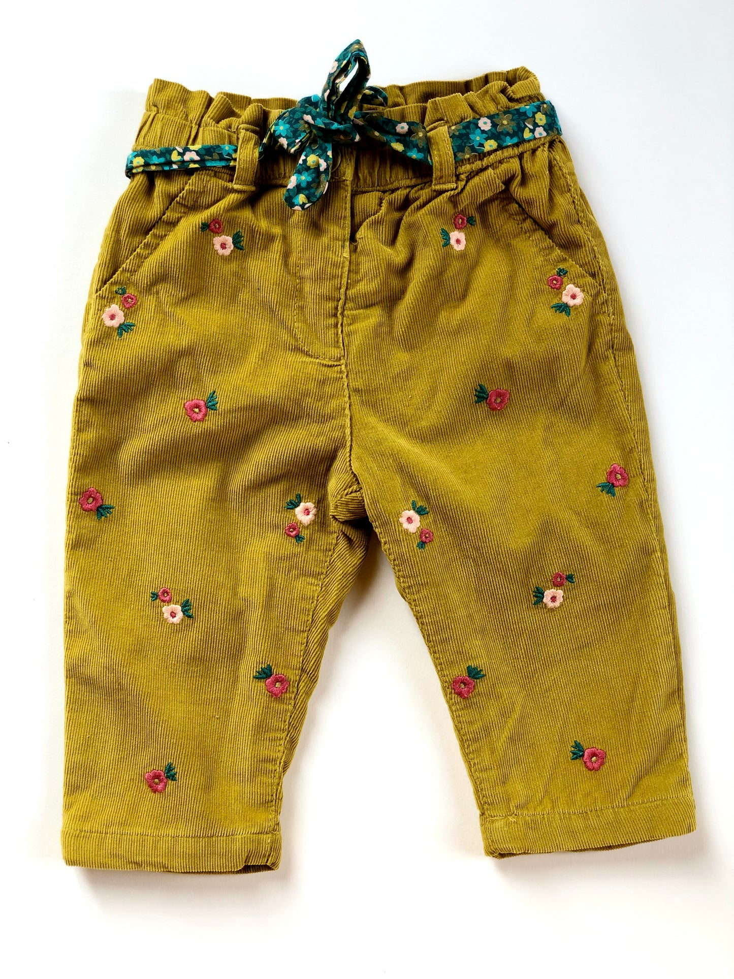 Pantalon moutarde en velours côtelé Tape à l’oeil 9 mois