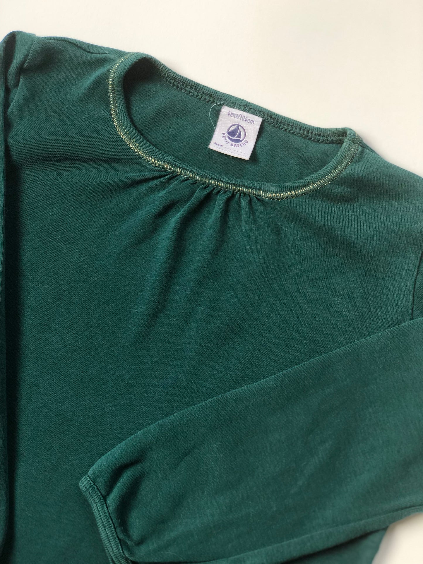 T-shirt manches longues vert Petit Bateau 4 ans