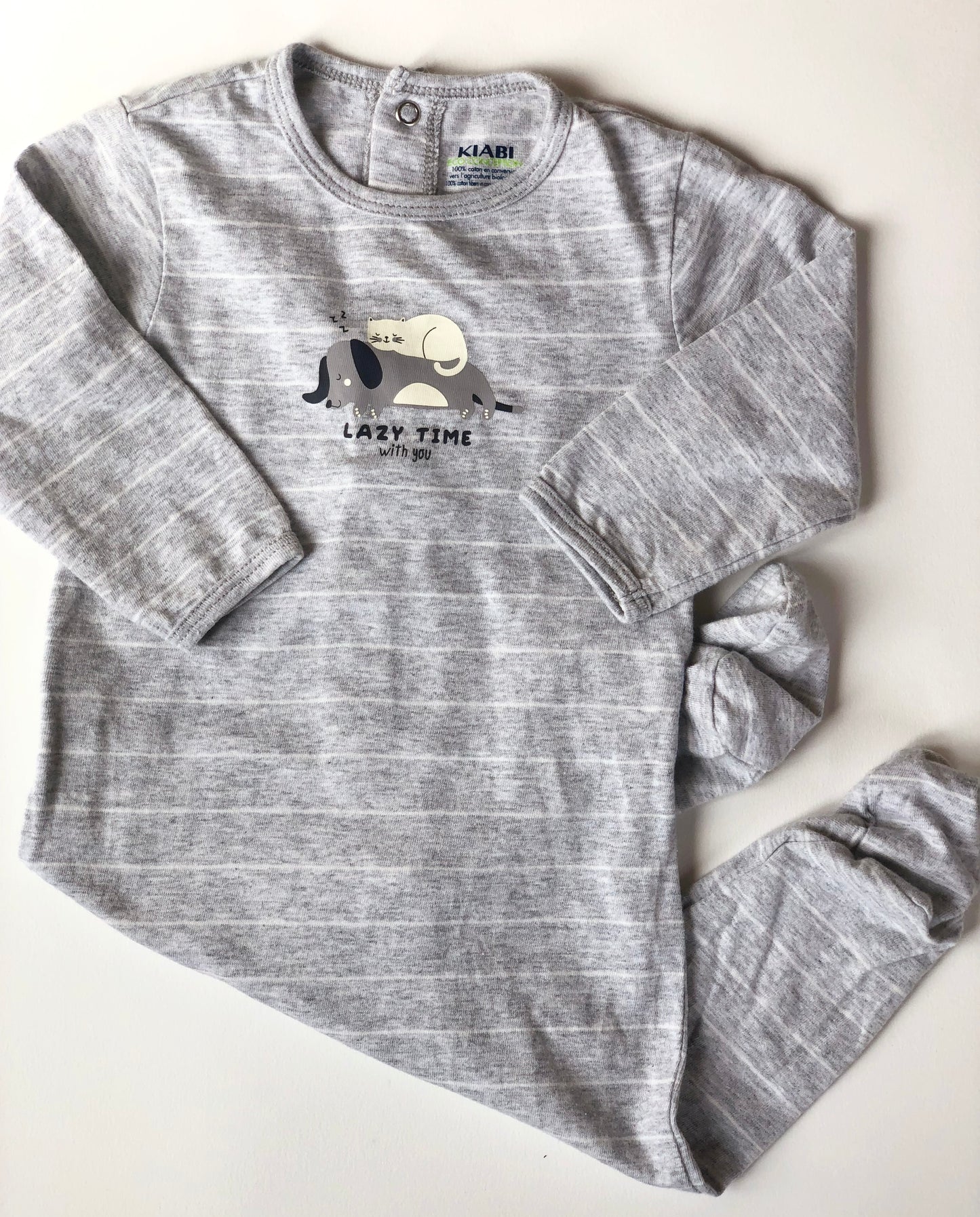 Pyjama « dors bien » gris Kiabi 9 mois