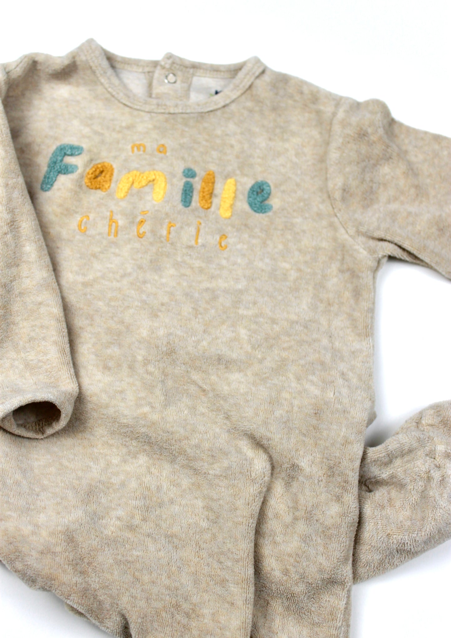 Pyjama en velours beige Kiabi 18 mois
