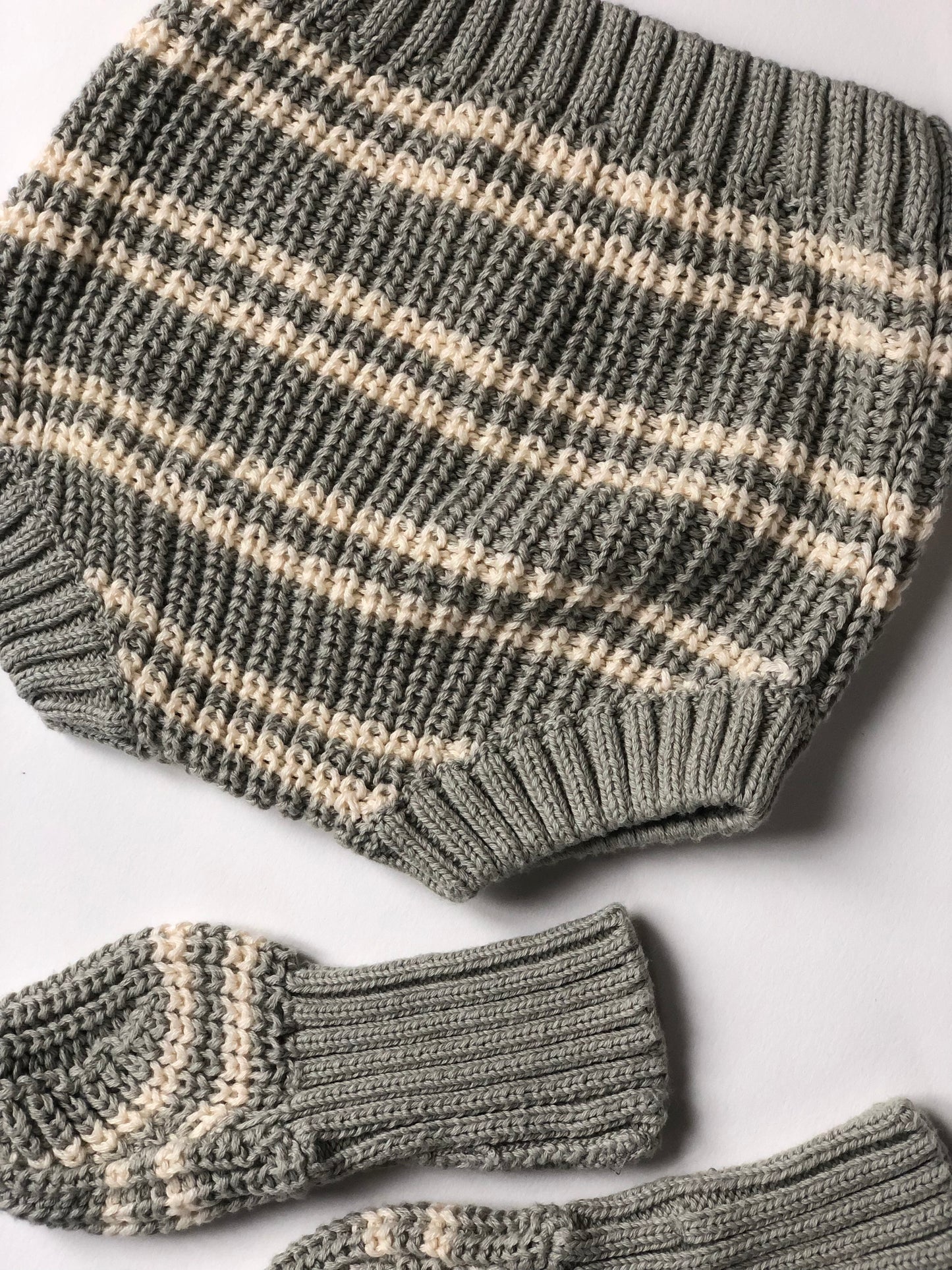 Bloomer et chaussettes en mailles vert et beige Zara 1-3 mois