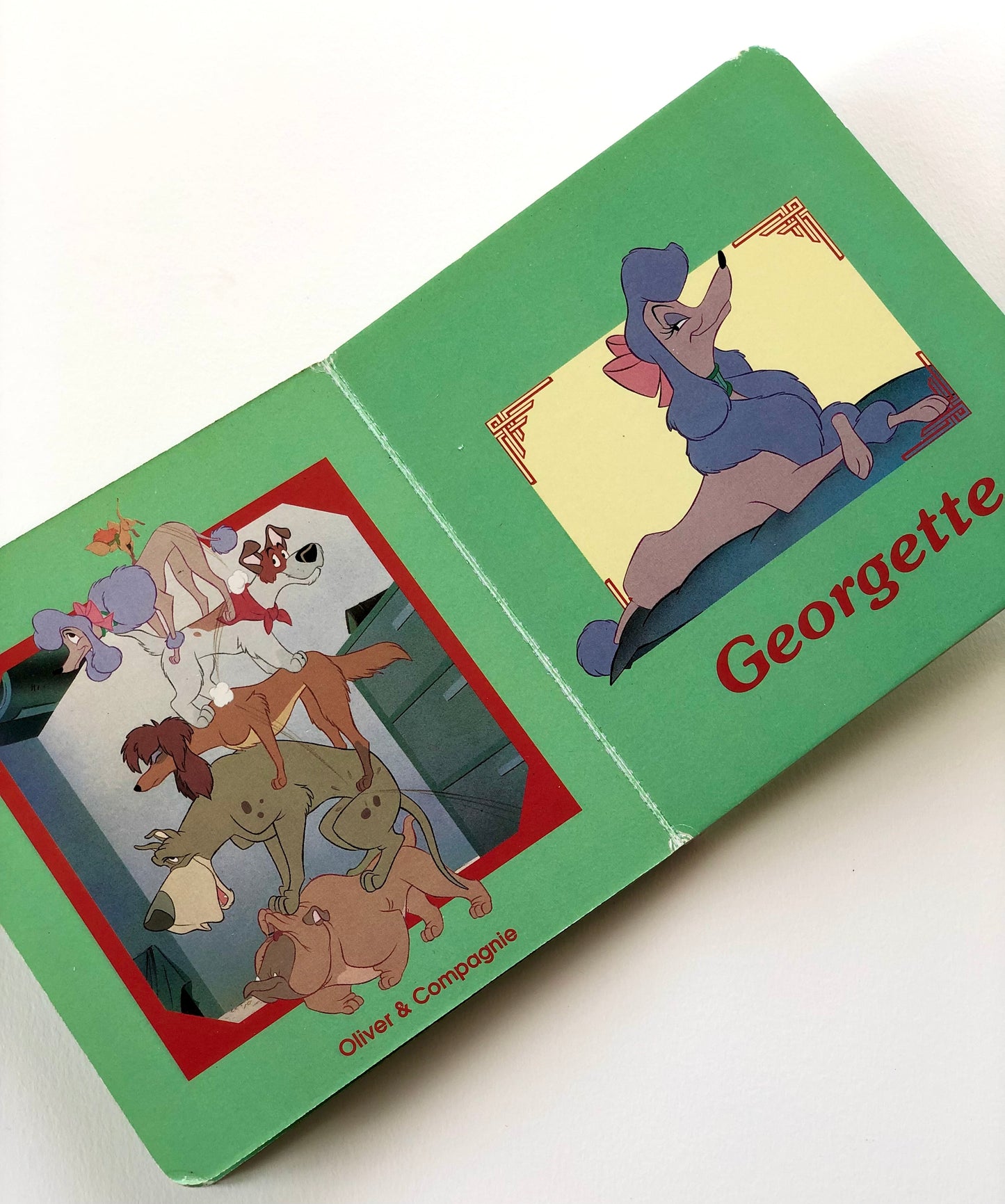 Livre « Portraits de chiens » Disney vintage