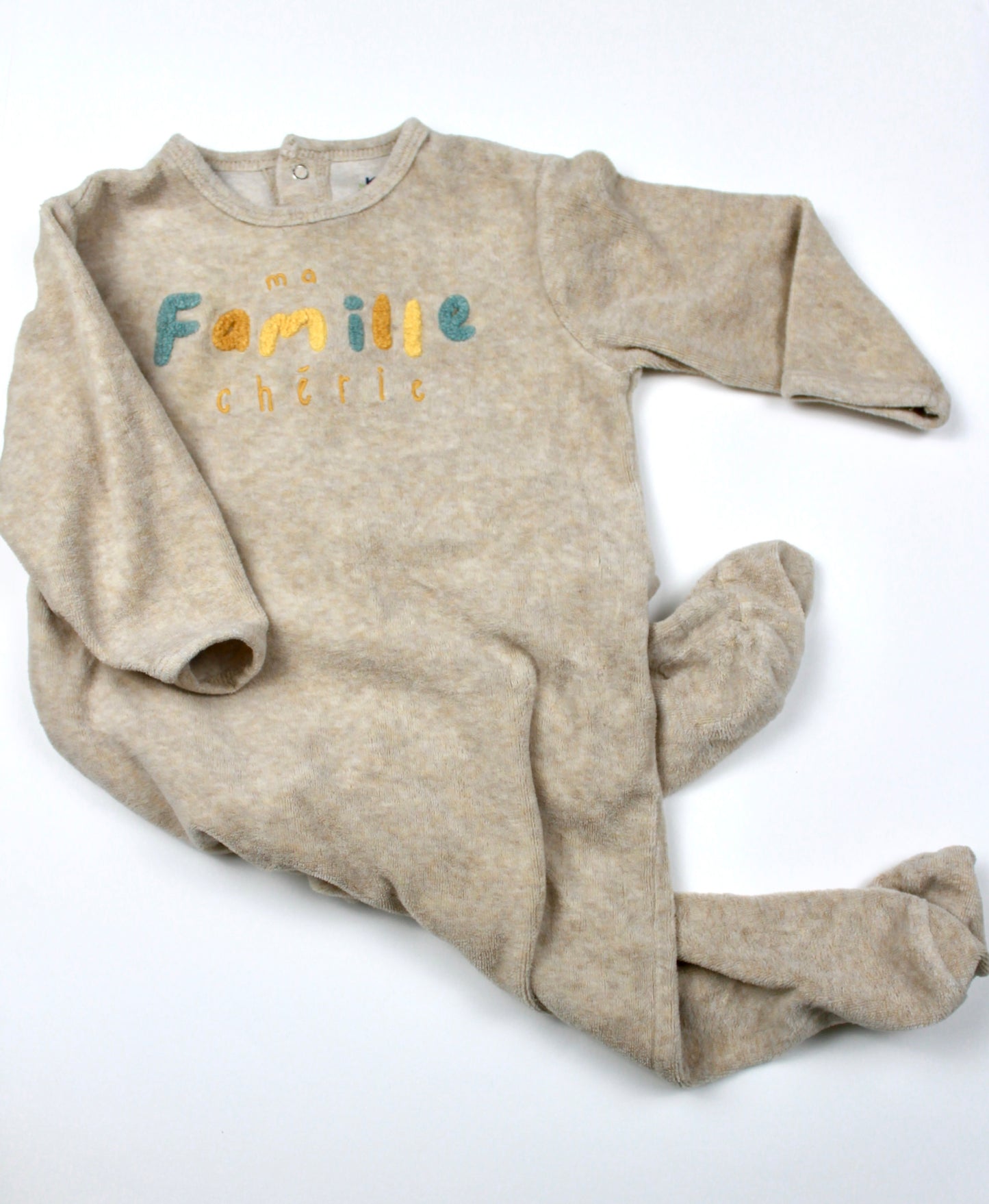Pyjama en velours beige Kiabi 18 mois