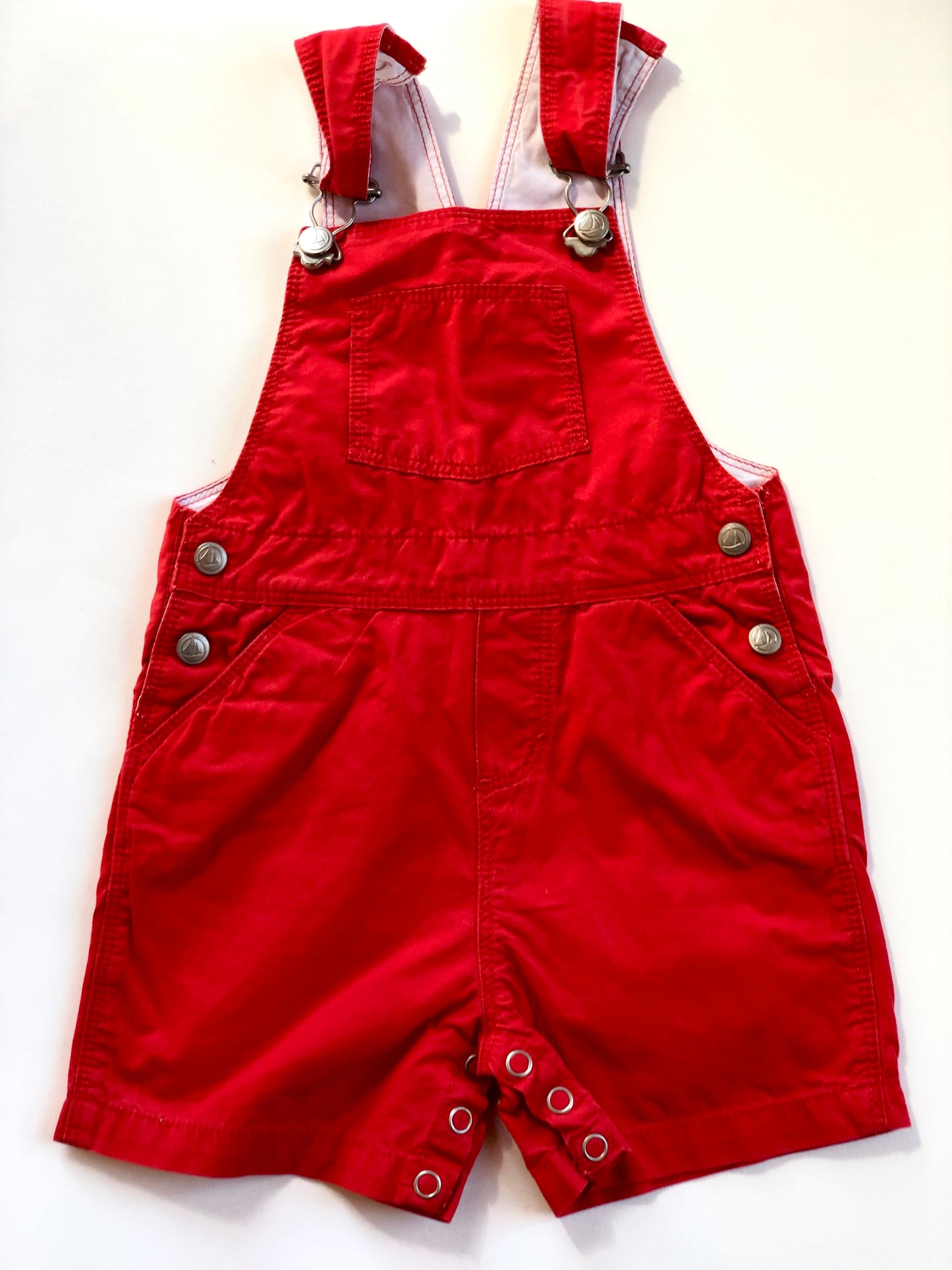 Salopette courte rouge Petit Bateau 12 mois