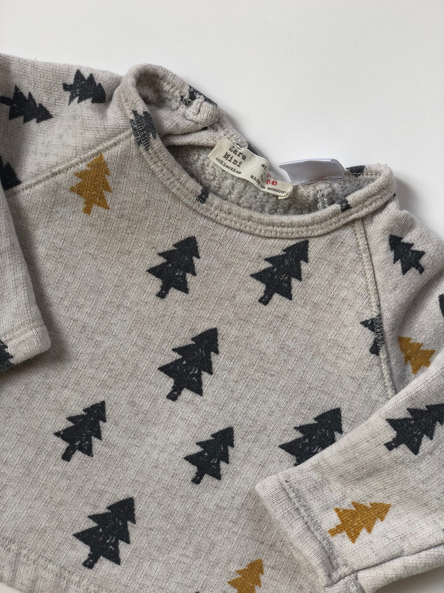 Pull gris avec sapins Zara 6 mois