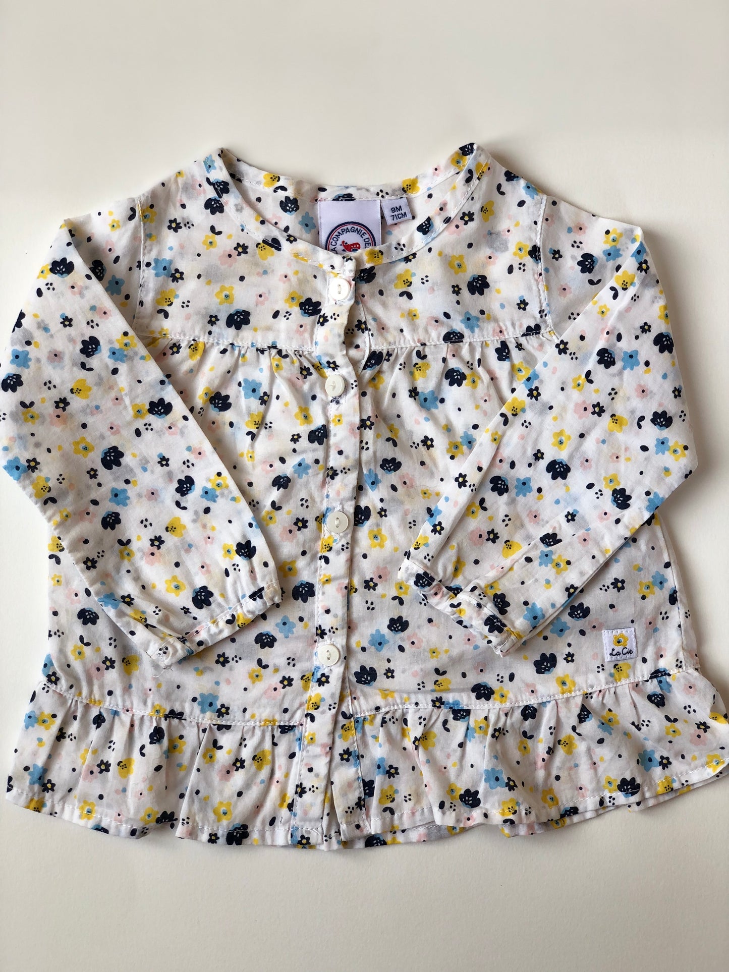 Blouse à fleurs blanche La Compagne des Petits 9 mois