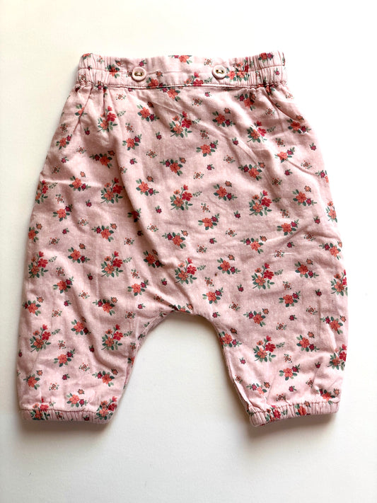 Sarouel à fleurs rose Kiabi 3 mois