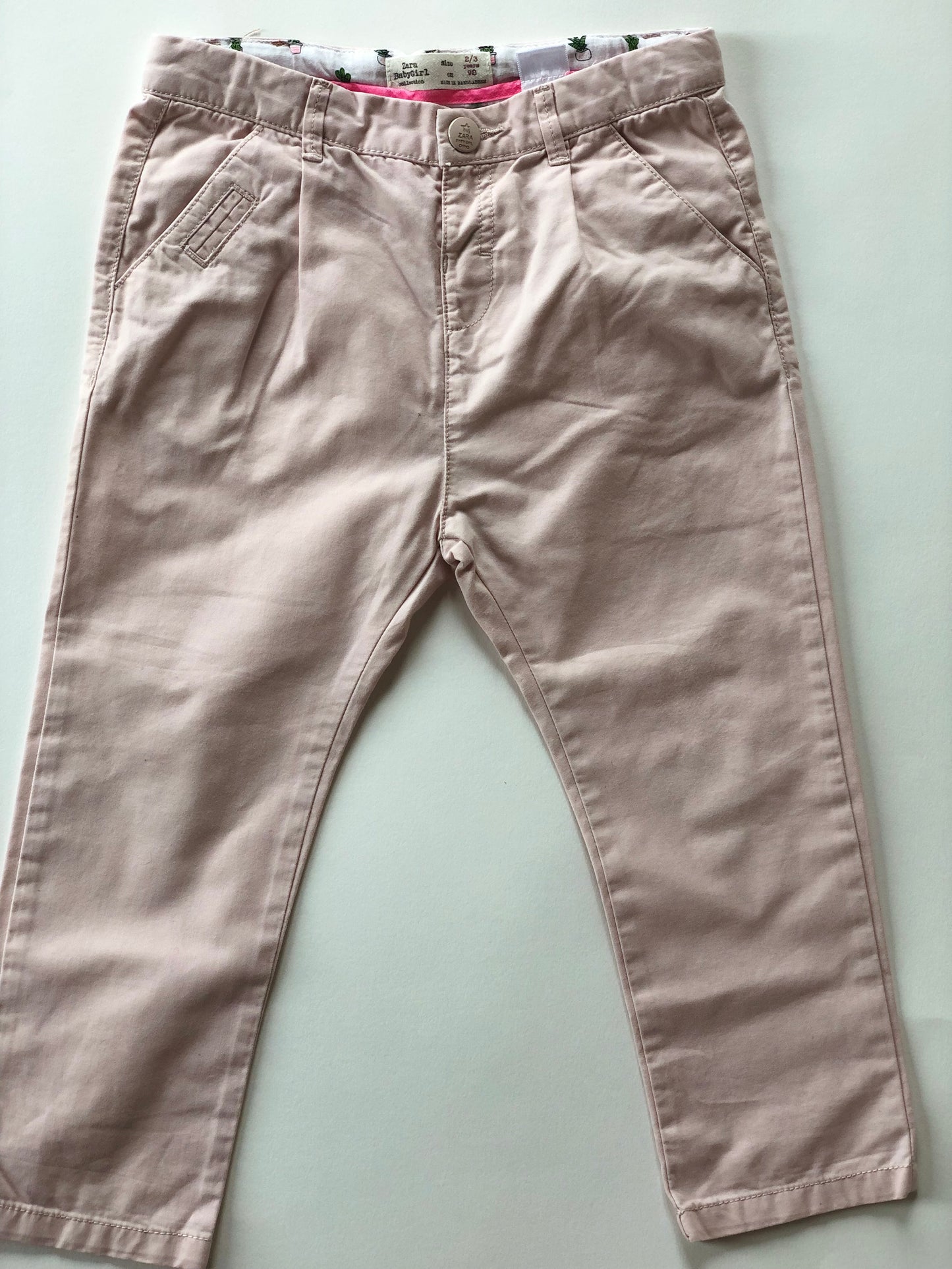 Pantalon type chino rose Zara taille 3 ans