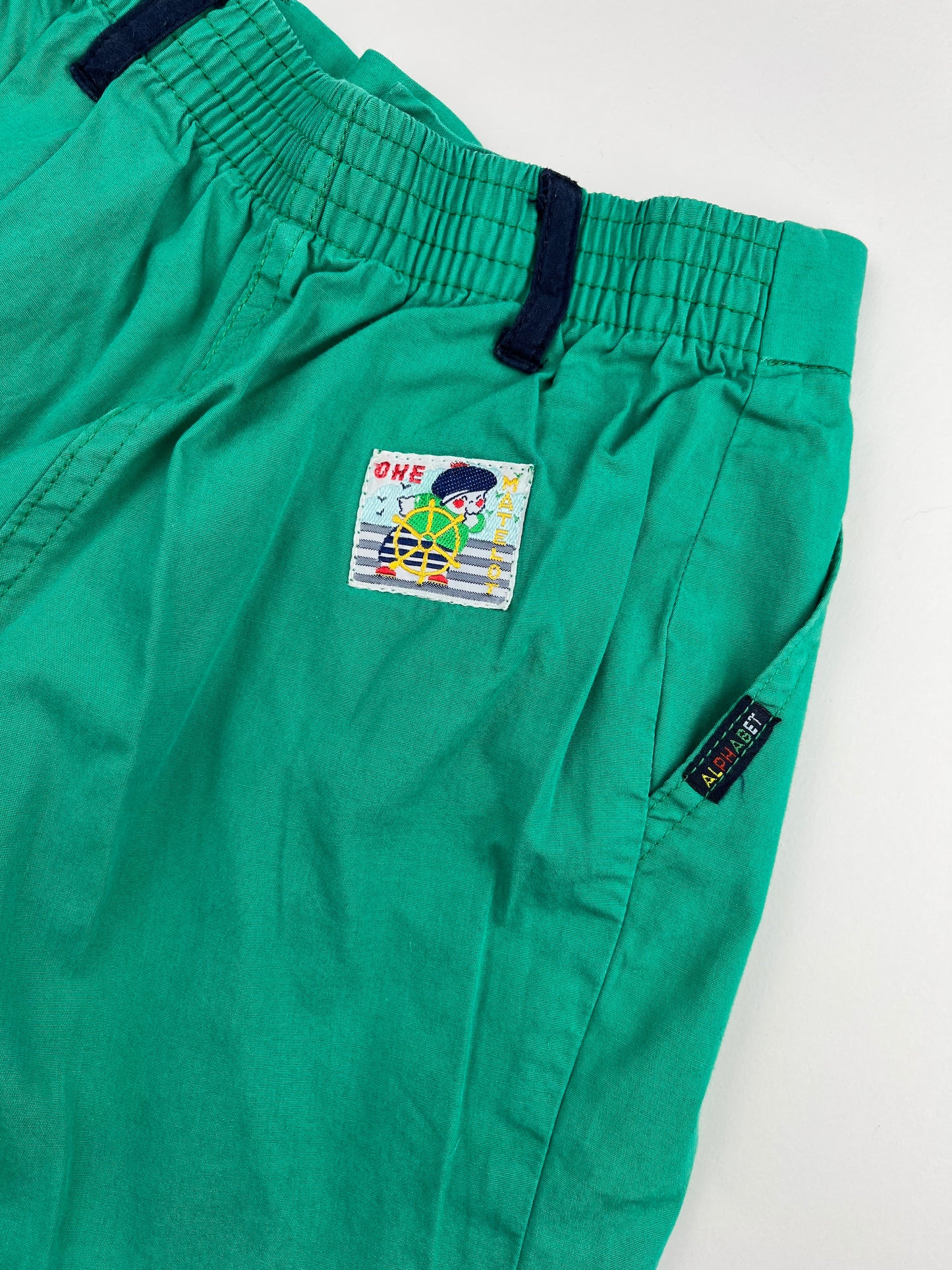 Bermuda vert vintage Alphabet 5 ans