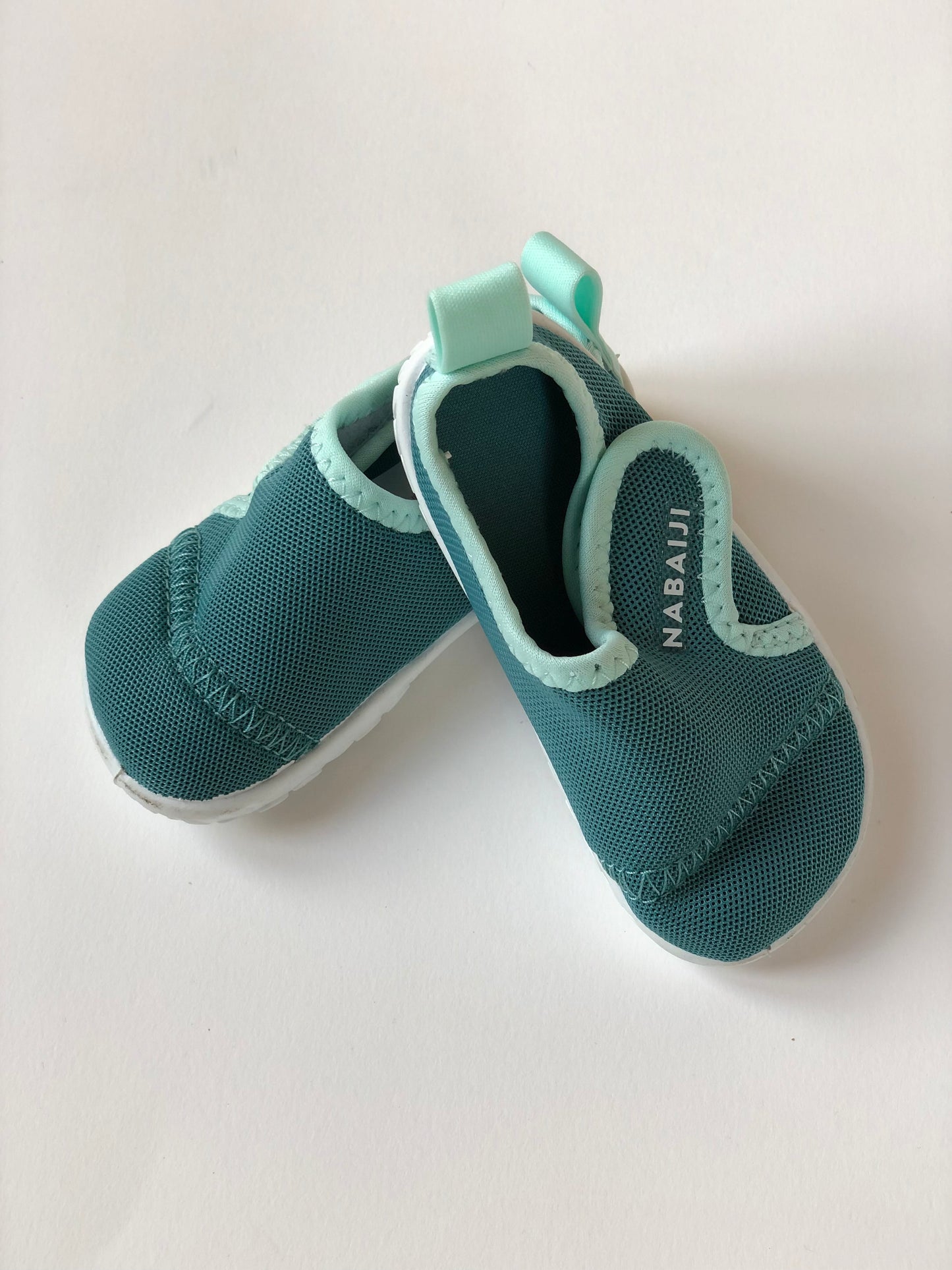 Chaussures aquatique bébé vert Nabaiji 20/21