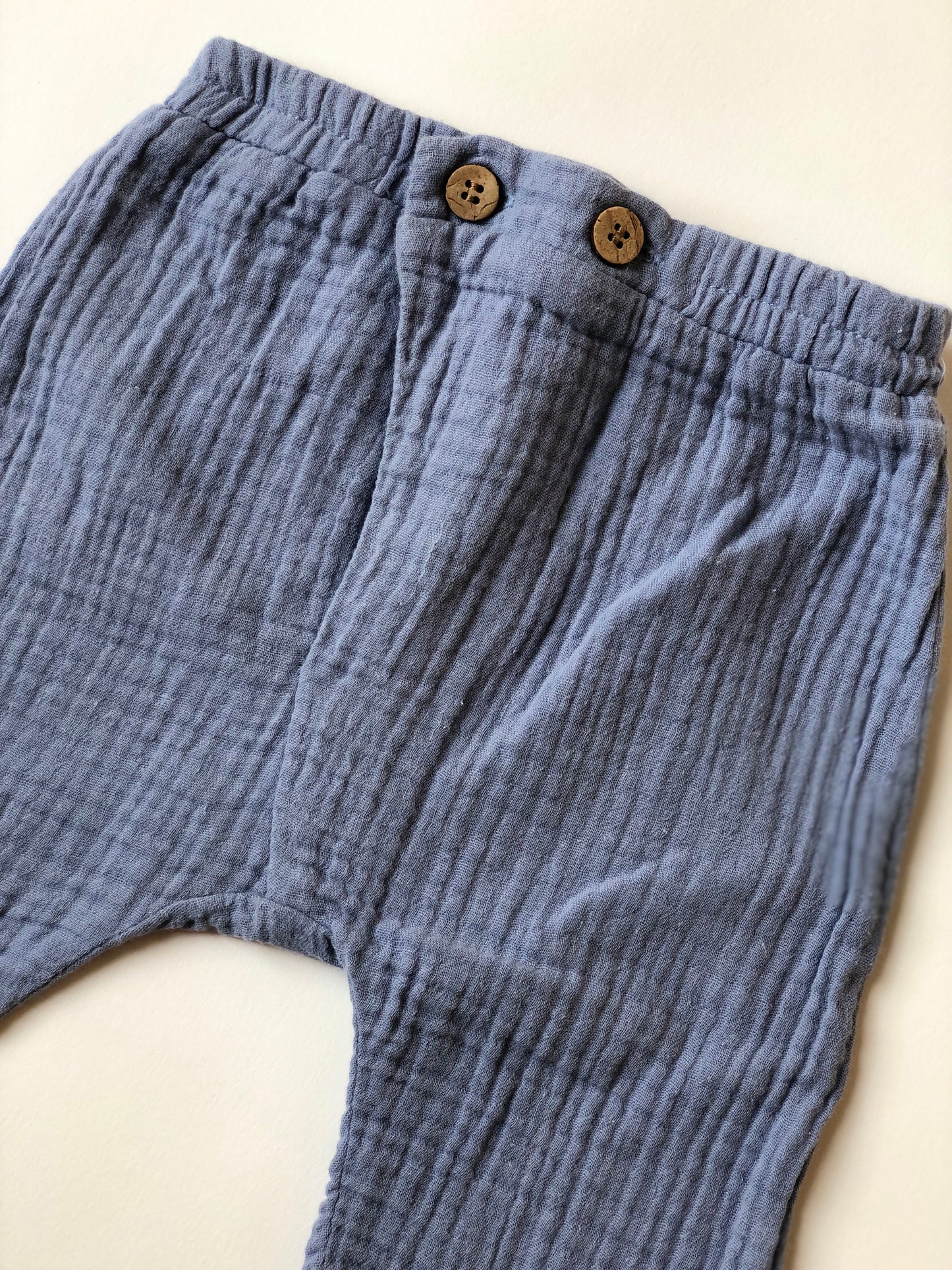 Pantalon gaze de coton bleu Minibanda 6 mois