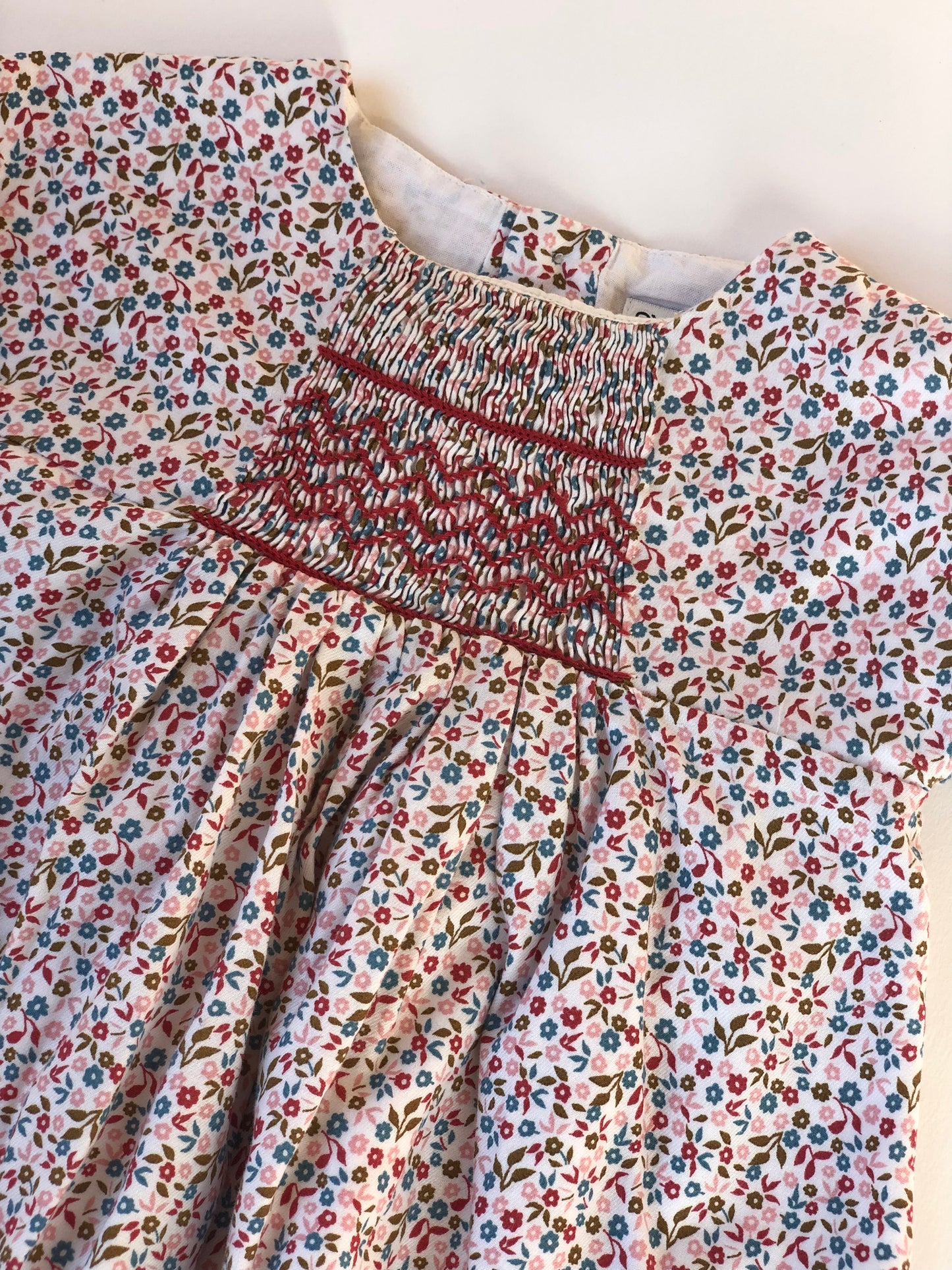 Robe à fleurs Cyrillus 18 mois