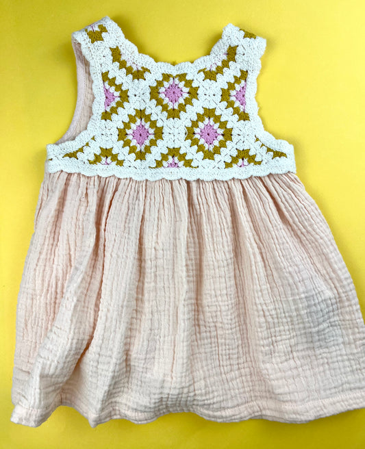 Robe avec crochet DPAM 9 mois