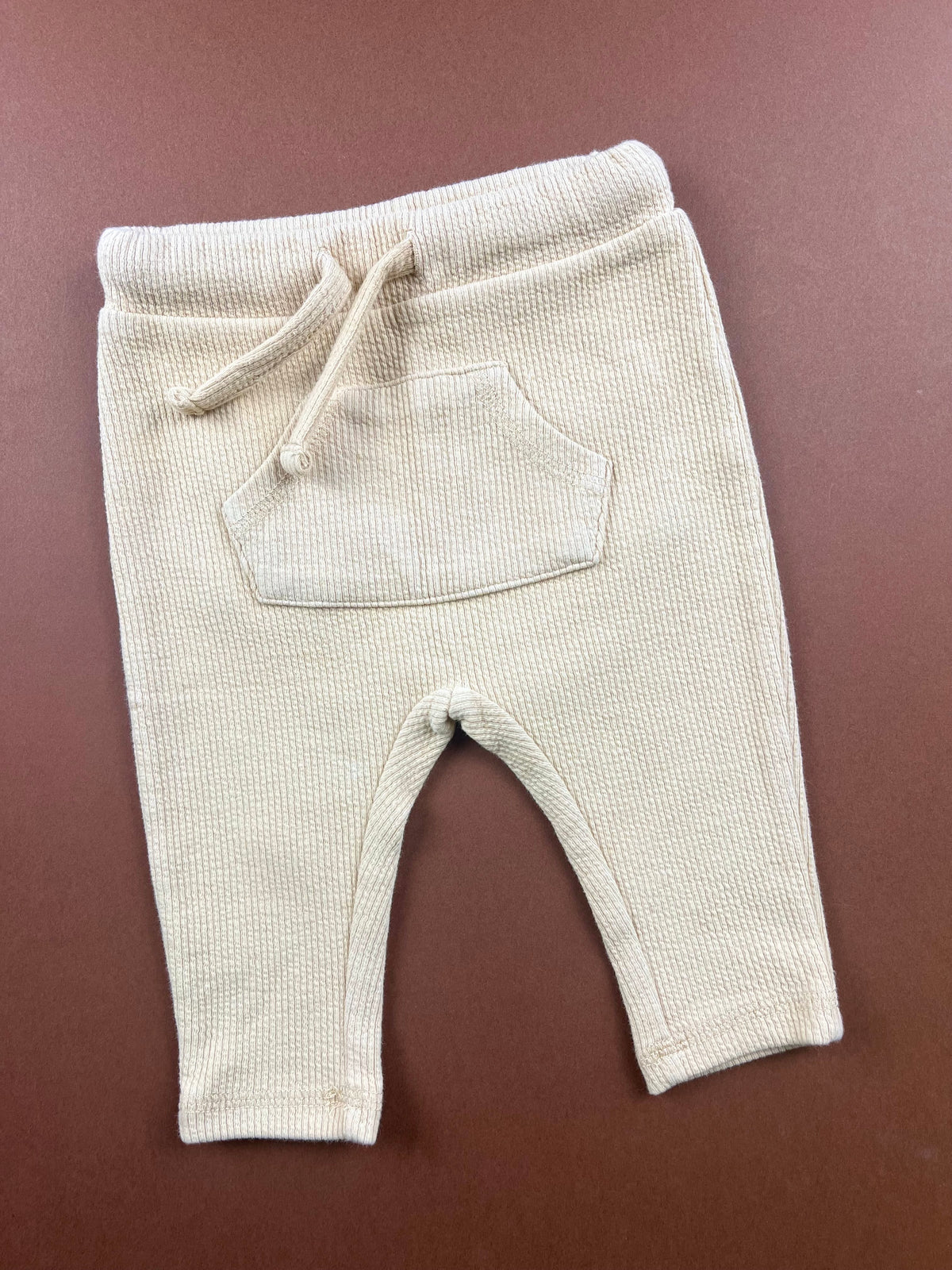 Jogging texturé beige Kiabi 3 mois