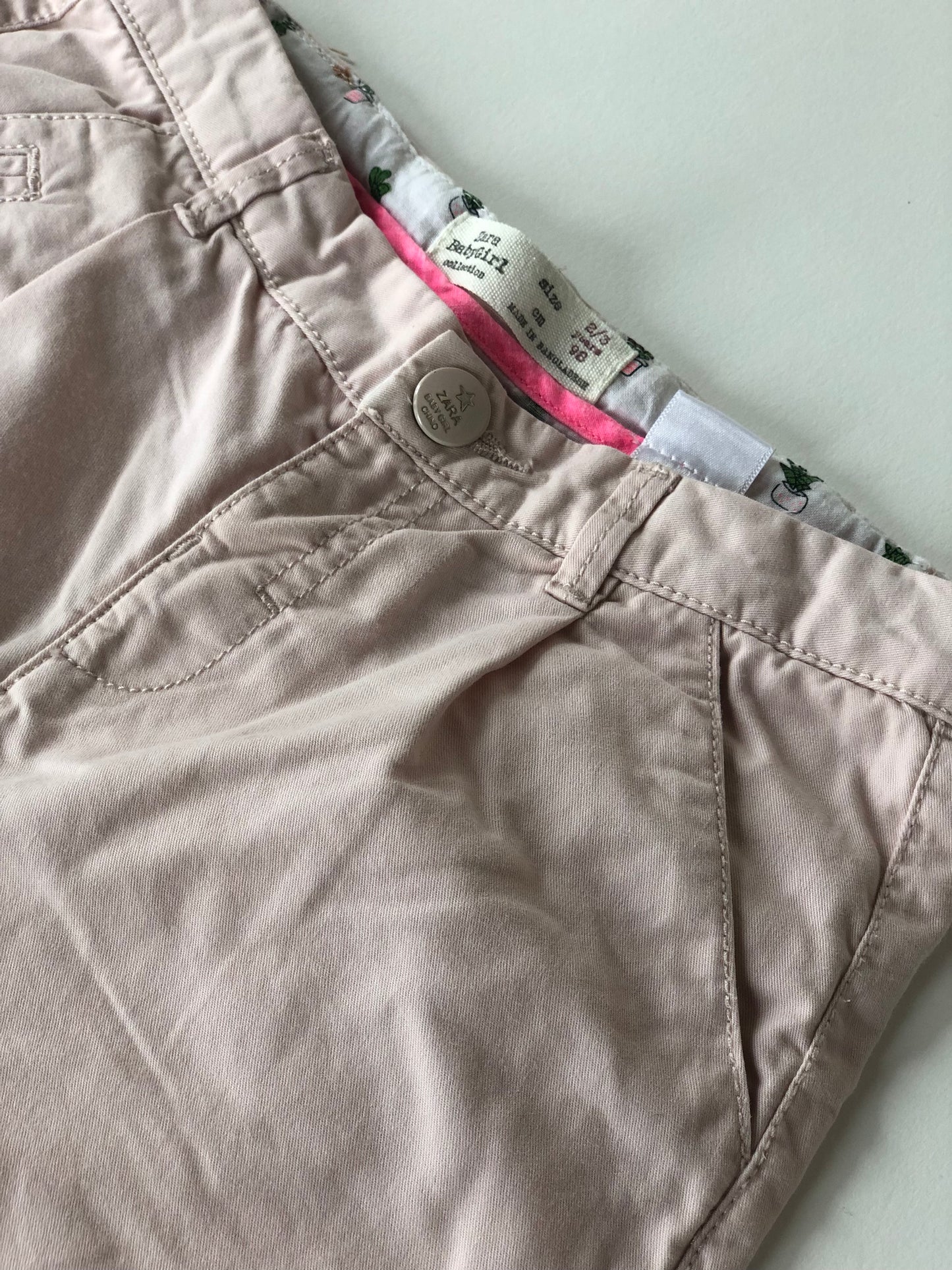 Pantalon type chino rose Zara taille 3 ans