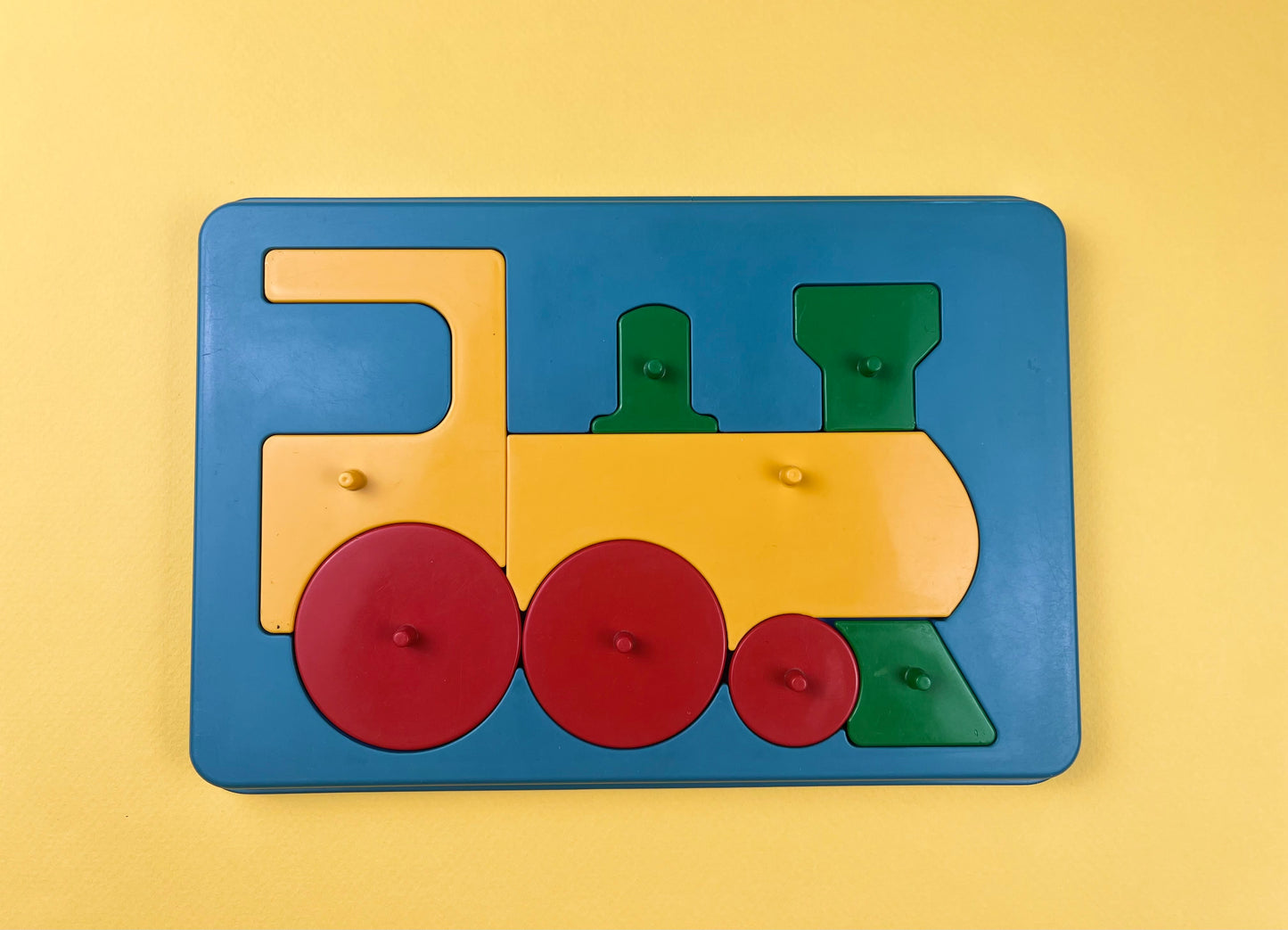 Puzzle train vintage Gowi
