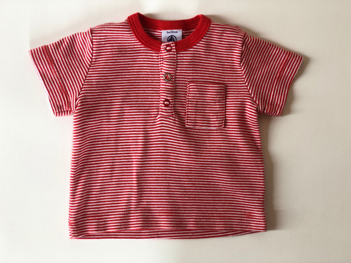 Tee-shirt manches courtes rayé rouge et blanc 3 mois Petit Bateau