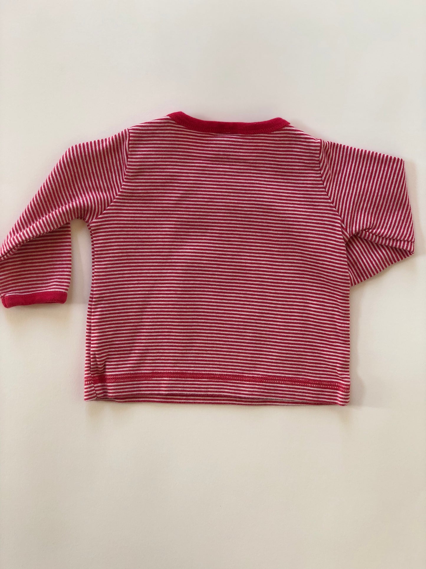 Tee-shirt manches longues rayé blanc et rouge Petit Bateau 6 mois