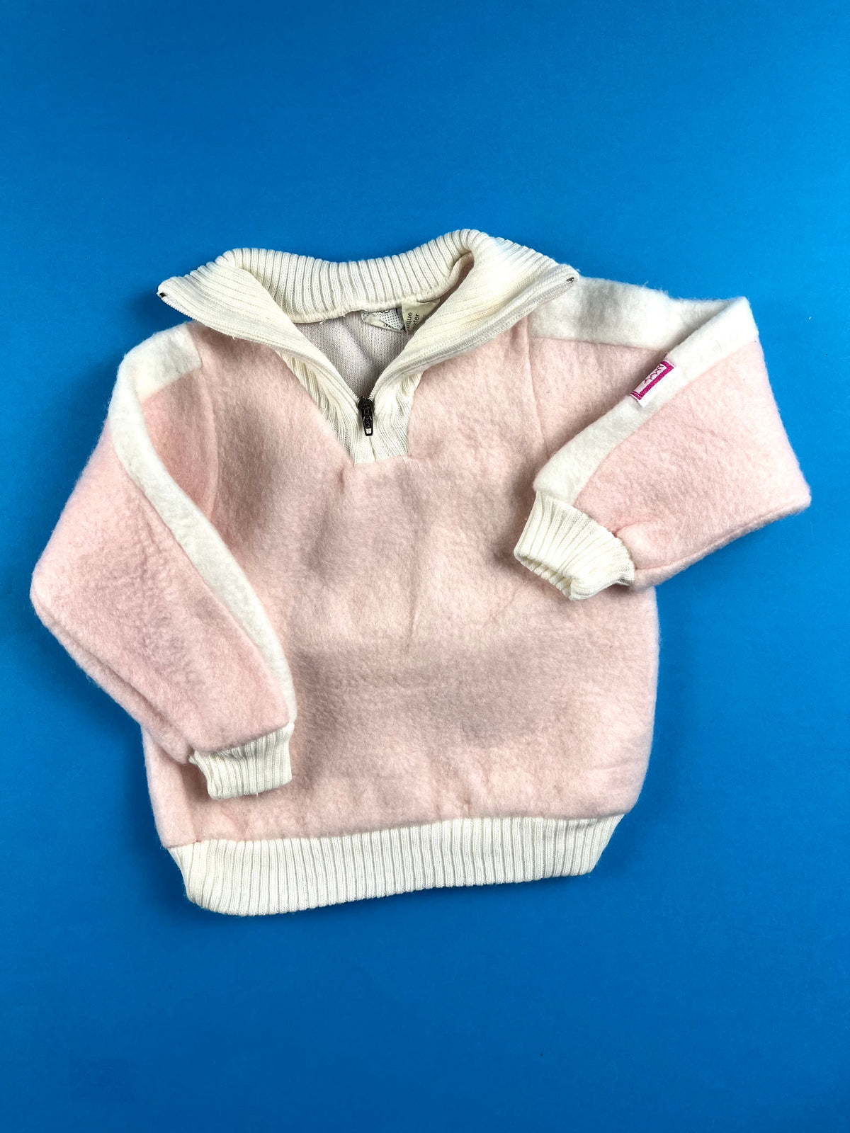 Pull vintage rose Z Génération 3 mois