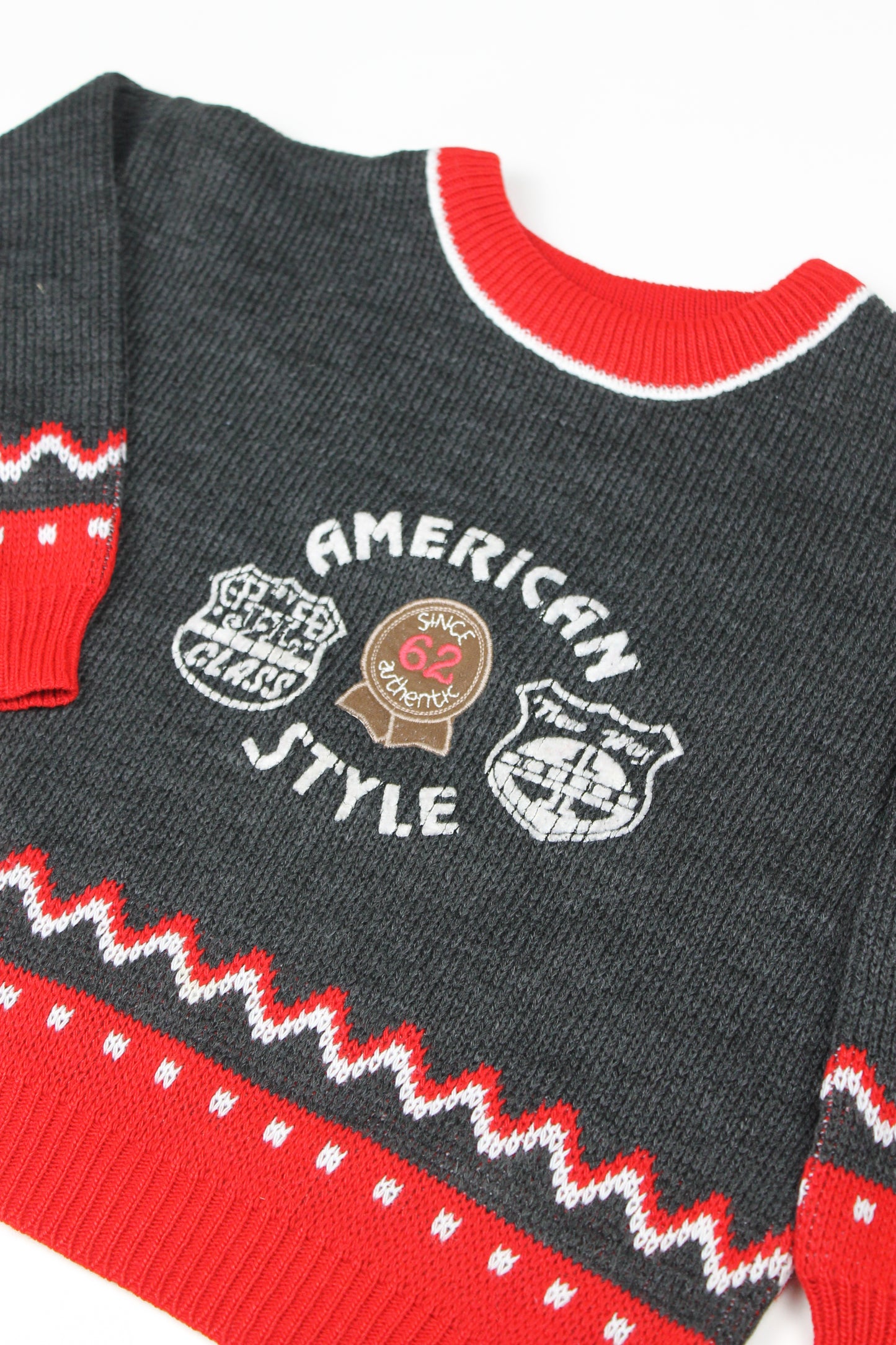 Pull en mailles vert et rouge vintage 4 ans