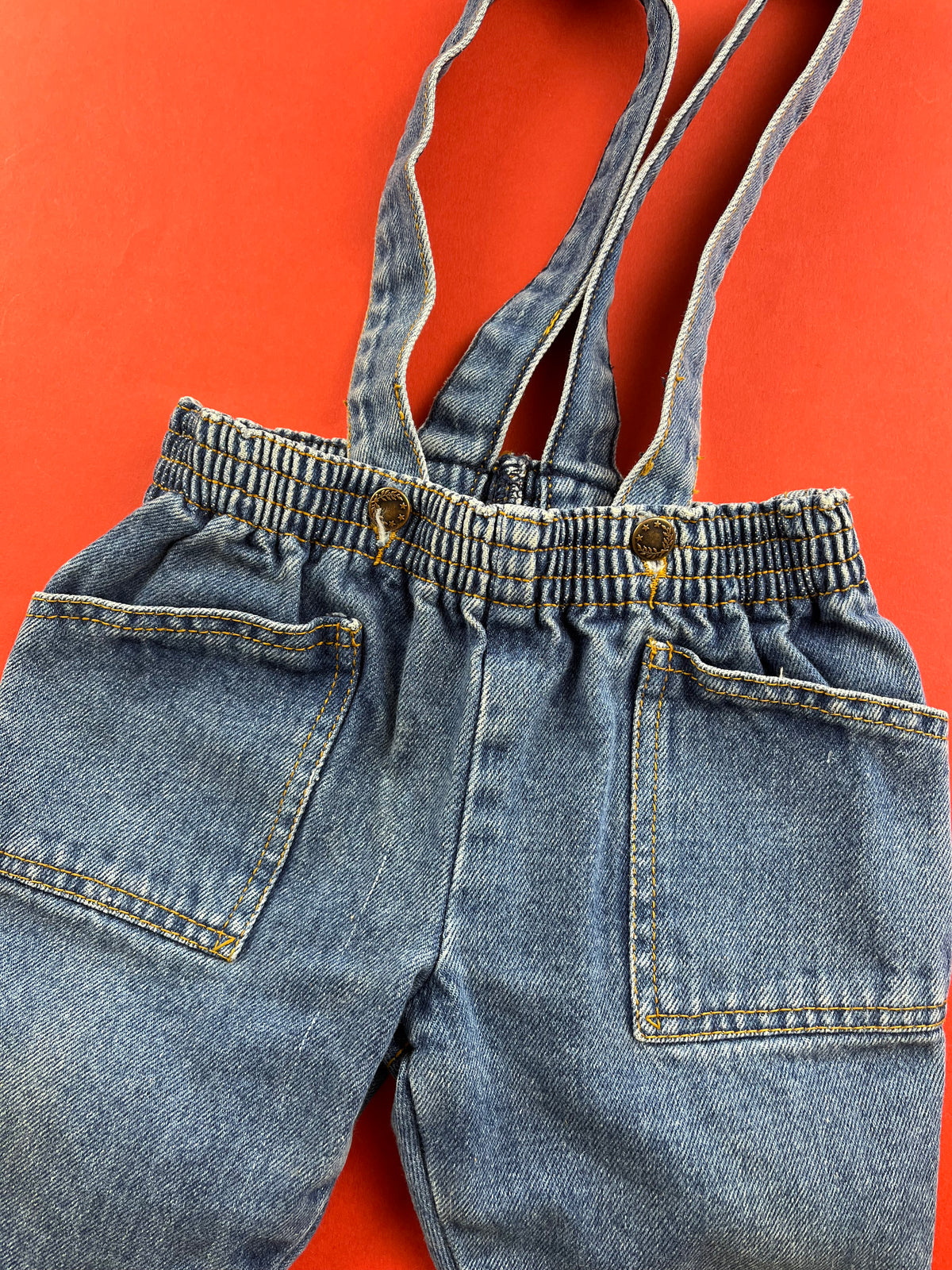 Salopette en jeans vintage 6 mois