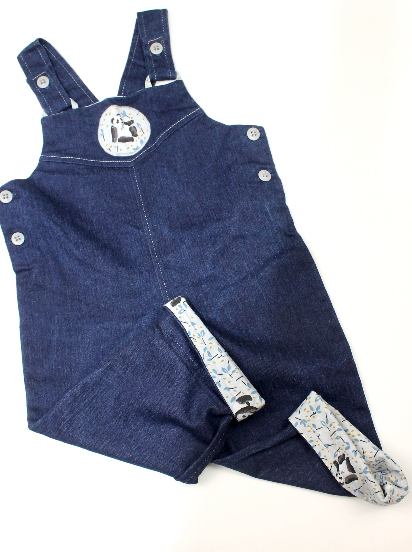 Salopette en jeans bleue fait main 2 ans
