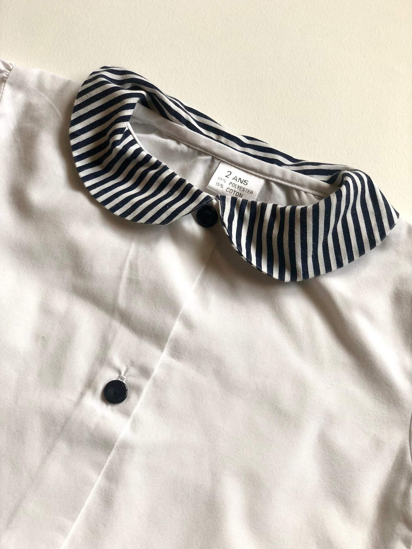 Chemisier vintage blanc et bleu 2 ans