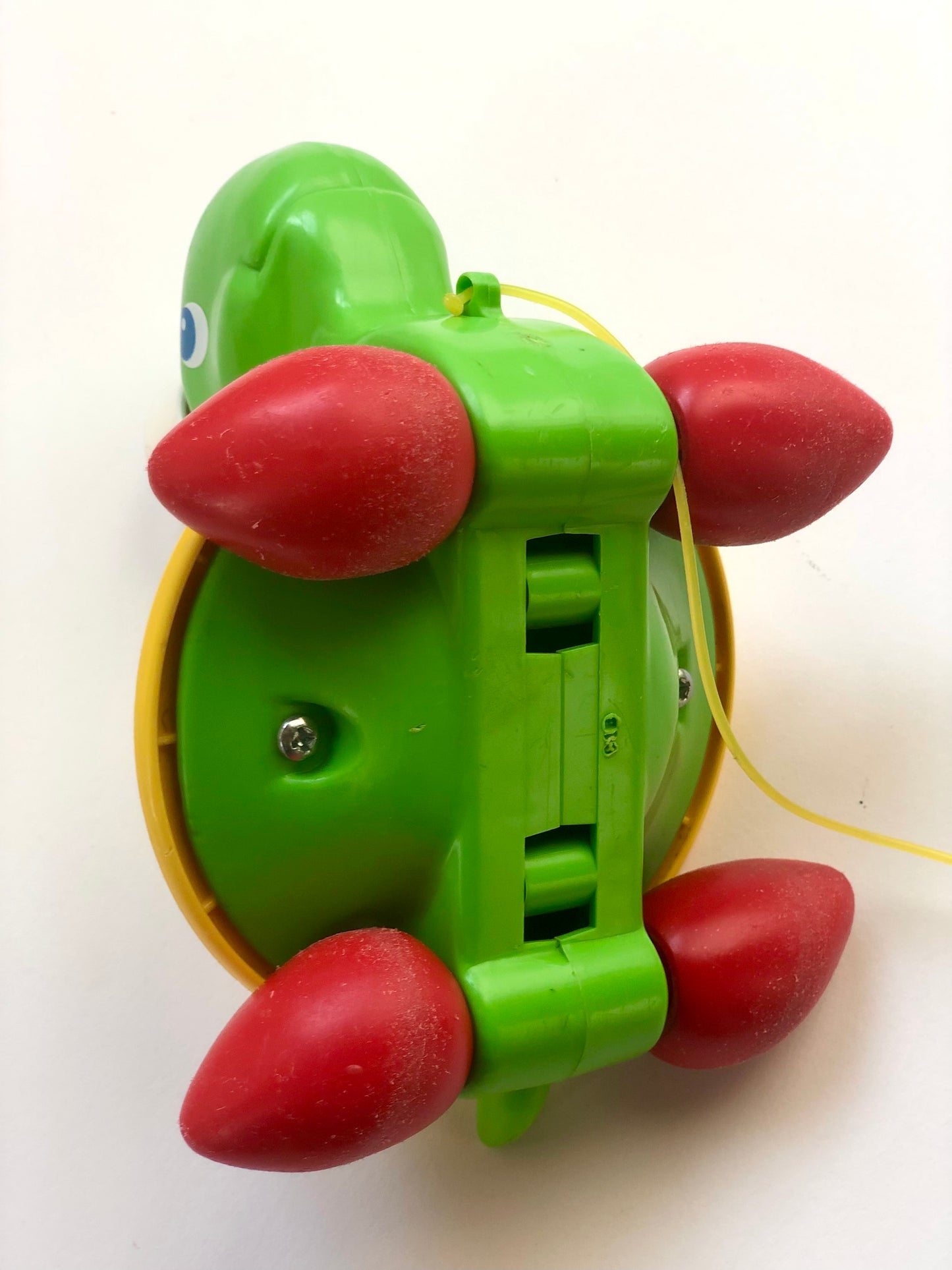 IMPARFAIT - Tortue à tirer vintage Fisher Price