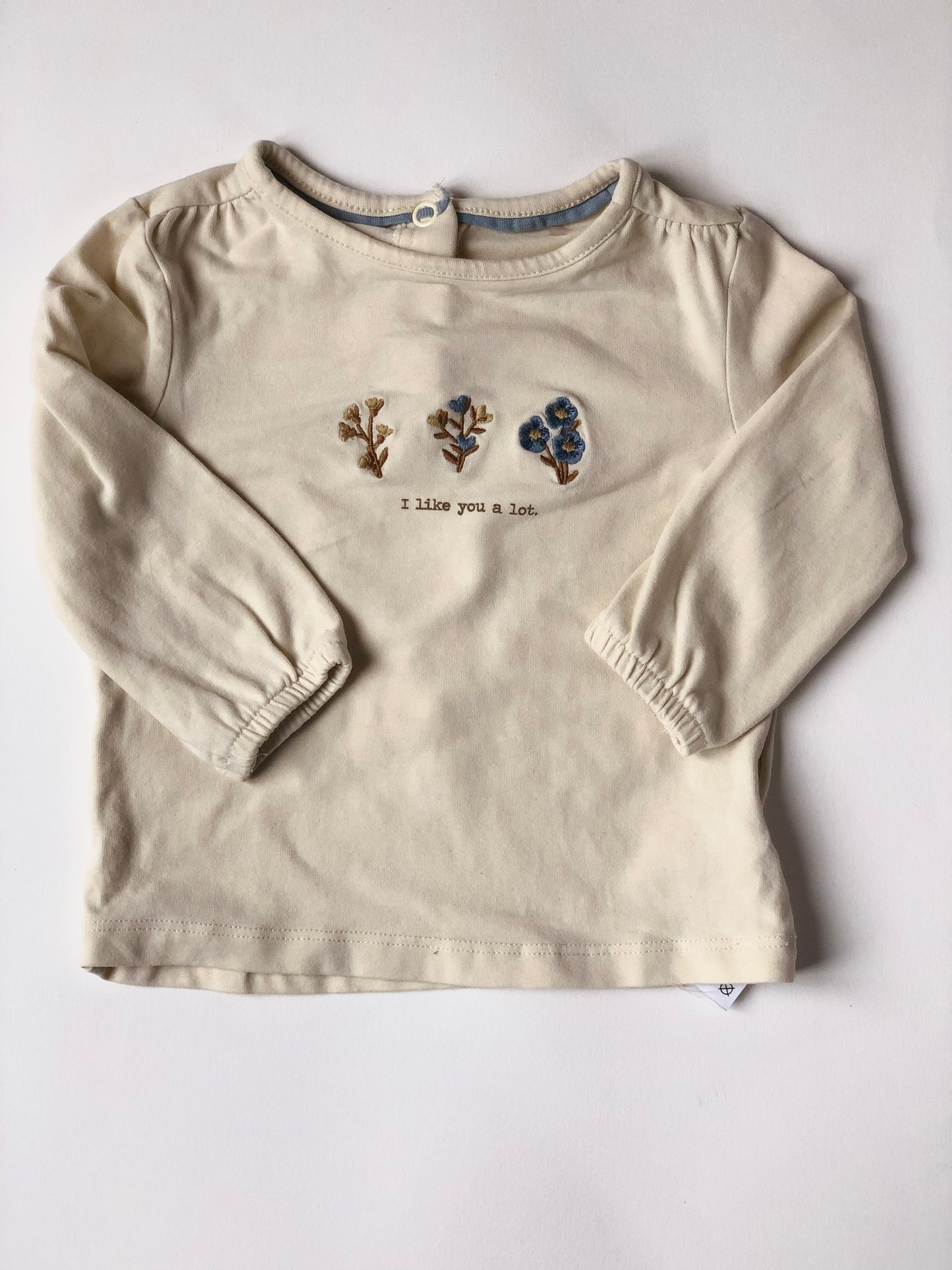 T-shirt manches longues beige à fleurs Cuddles & Smiles 9 mois