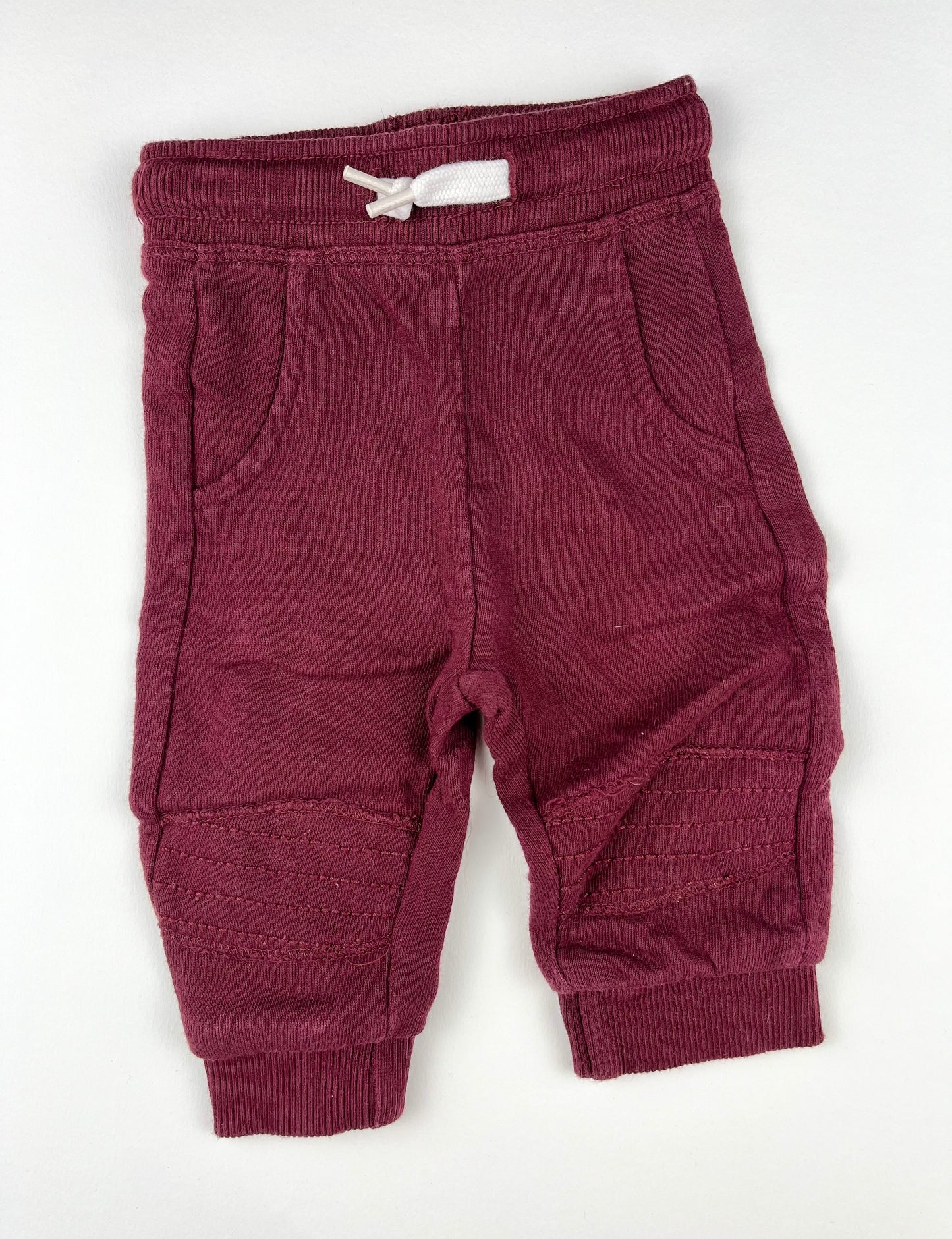 Jogging bordeaux Kiabi 3 mois