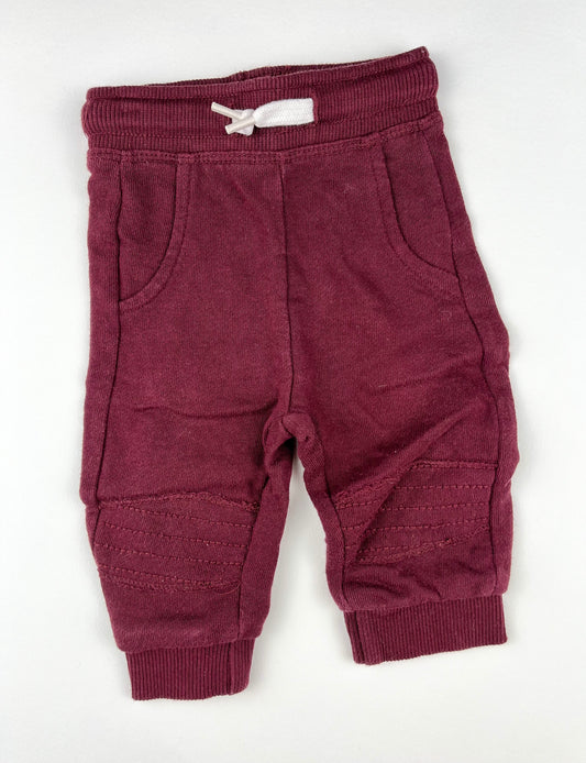 Jogging bordeaux Kiabi 3 mois