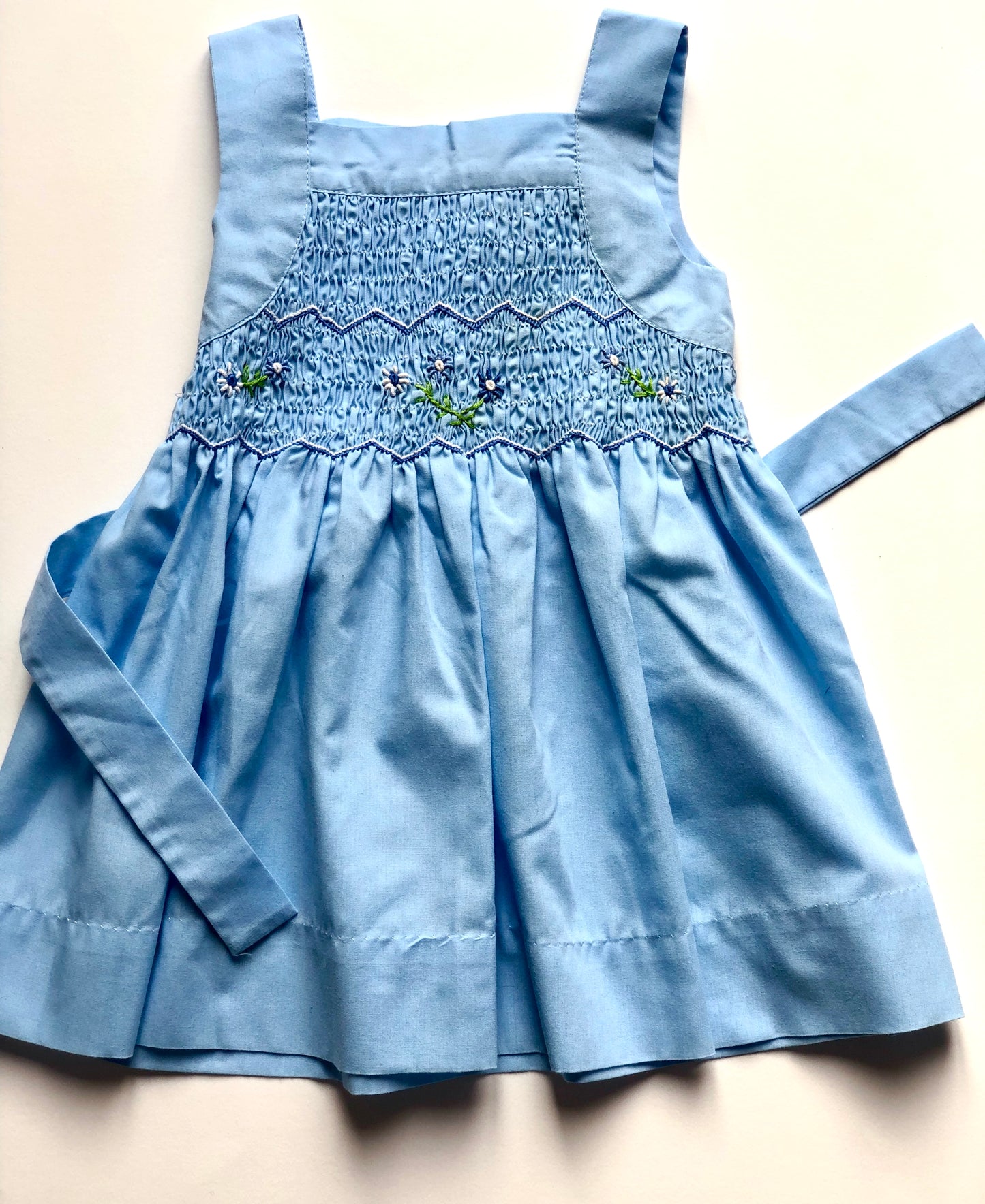 Robe smockée bleue 12 mois